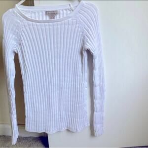 Banana Republic women white sweater,size M